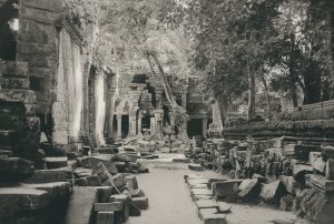 Angkor A Walk in Time PP 1024